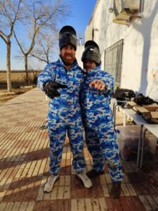 Cuál es la diferencia entre paintball indoor y outdoor