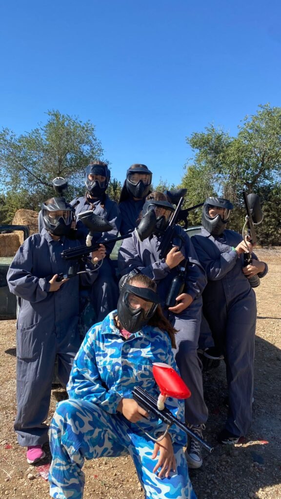 jugar al paintball